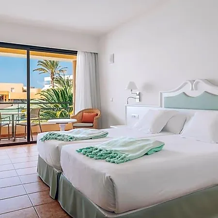 Iberostar Waves Playa Gaviotas 酒店 4*