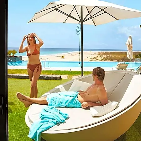 Iberostar Waves Playa Gaviotas 4*