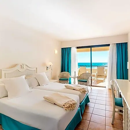 Iberostar Waves Playa Gaviotas 4* Aldea De Chilegua