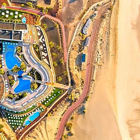 Iberostar Waves Playa Gaviotas Hotel Aldea De Chilegua