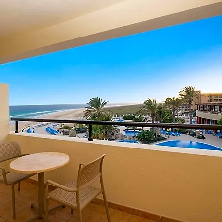 Iberostar Waves Playa Gaviotas 酒店