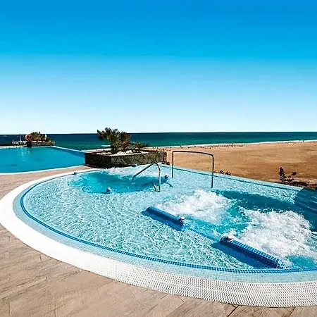 Iberostar Waves Playa Gaviotas Hotel