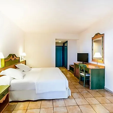 Hotel Iberostar Waves Playa Gaviotas 4*